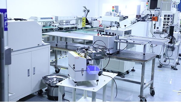 三軸全自動點膠機(jī)