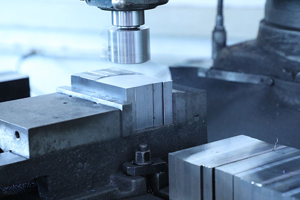 深圳自動點(diǎn)膠機(jī)設(shè)備