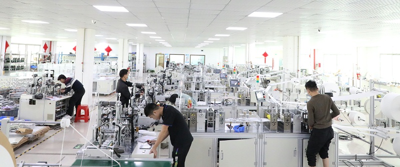 口罩機(jī)車間照片