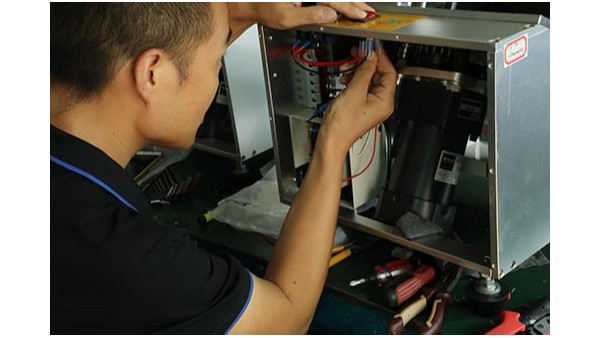 多頭自動點膠機